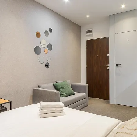 Modern On Twarda Street *