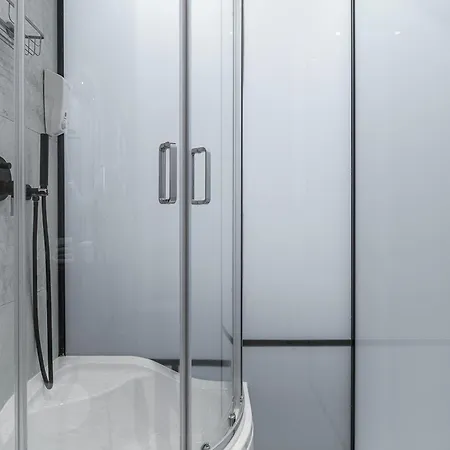 Apartament Modern On Twarda Street